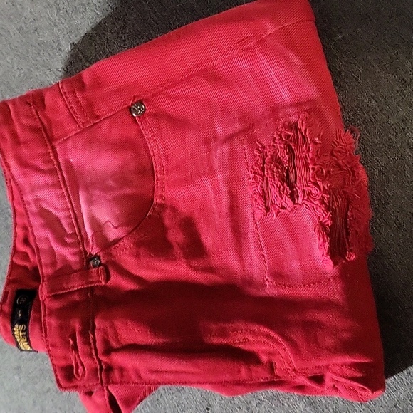 Perfect for Holday parties Red moto jeans - Picture 2 of 6